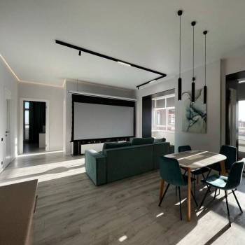 Продается 3-х комнатная квартира, 107 м²