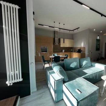 Продается 3-х комнатная квартира, 107 м²