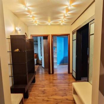 Сдается Многокомнатная квартира, 75,5 м²