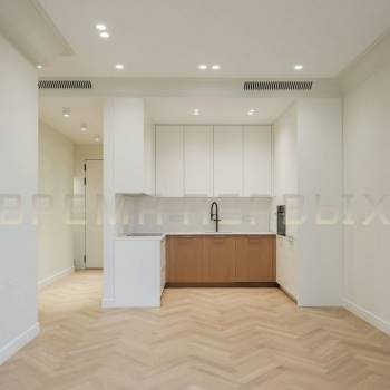 Продается 2-х комнатная квартира, 82,8 м²