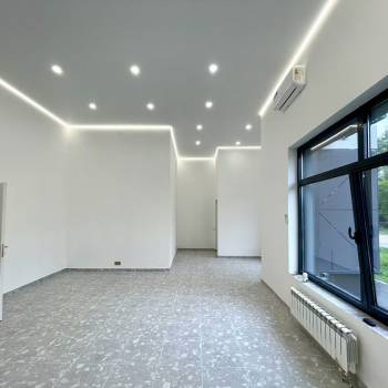 Продается Нежилое помещение, 54 м²