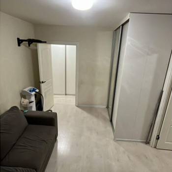 Продается 3-х комнатная квартира, 53 м²