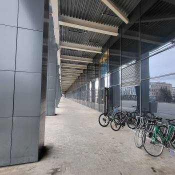 Продается 1-комнатная квартира, 42 м²