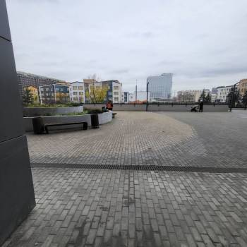 Продается 1-комнатная квартира, 42 м²