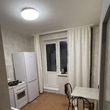 Продается 1-комнатная квартира, 43 м²