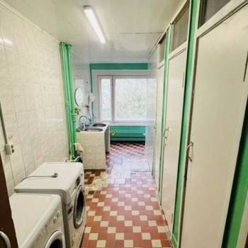 Продается 1-комнатная квартира, 18,4 м²