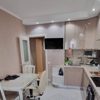 Продается 2-х комнатная квартира, 55 м²