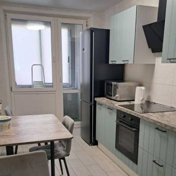 Сдается Многокомнатная квартира, 73 м²