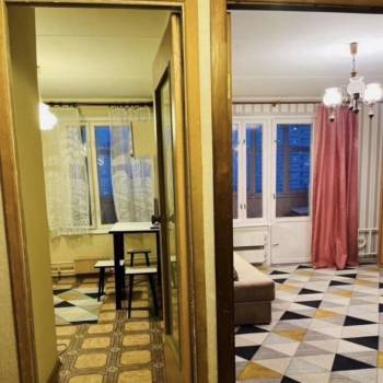 Продается 1-комнатная квартира, 38,6 м²
