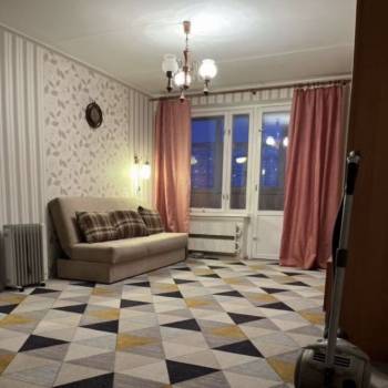 Продается 1-комнатная квартира, 38,6 м²