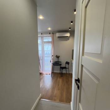 Продается 1-комнатная квартира, 16,7 м²