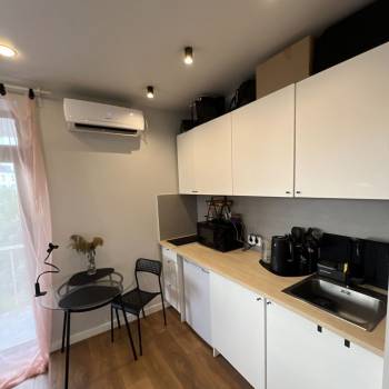 Продается 1-комнатная квартира, 16,7 м²