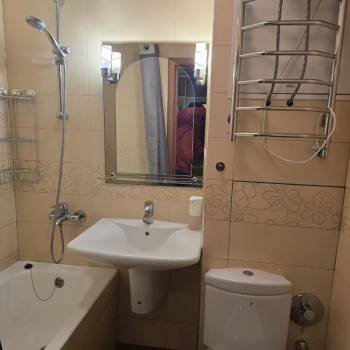 Сдается 1-комнатная квартира, 41 м²