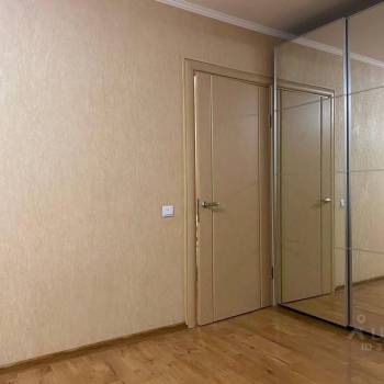Продается 1-комнатная квартира, 32,9 м²