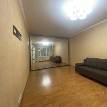 Продается 1-комнатная квартира, 32,9 м²