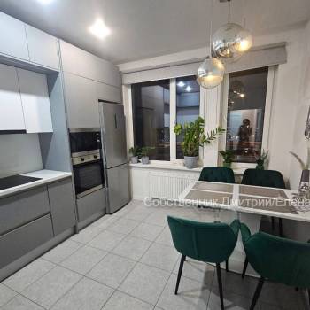 Продается 1-комнатная квартира, 47,4 м²