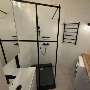 Сдается Многокомнатная квартира, 81,6 м²