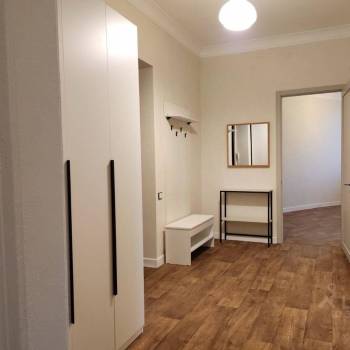 Сдается Многокомнатная квартира, 81,6 м²