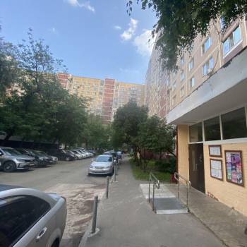 Продается Многокомнатная квартира, 78 м²