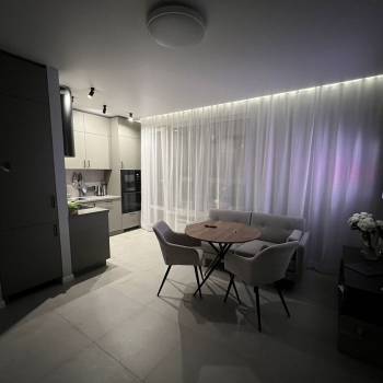 Продается 2-х комнатная квартира, 61,4 м²