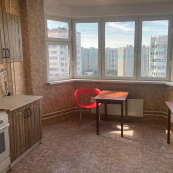 Продается 3-х комнатная квартира, 76,2 м²