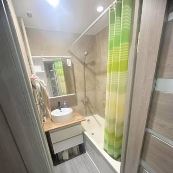Сдается 2-х комнатная квартира, 55 м²