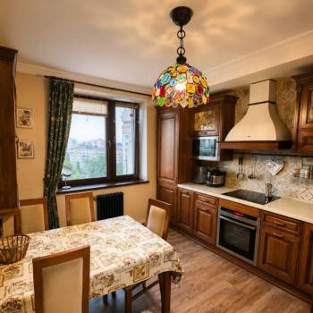 Продается Многокомнатная квартира, 120 м²
