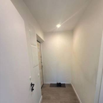 Продается 2-х комнатная квартира, 42 м²