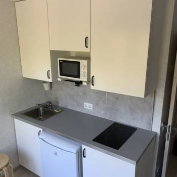 Сдается 1-комнатная квартира, 12 м²