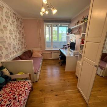 Продается 2-х комнатная квартира, 56 м²