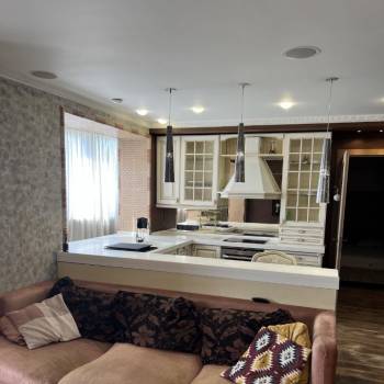 Сдается 2-х комнатная квартира, 70,5 м²