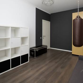 Продается 2-х комнатная квартира, 80,9 м²