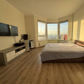 Продается 1-комнатная квартира, 36 м²
