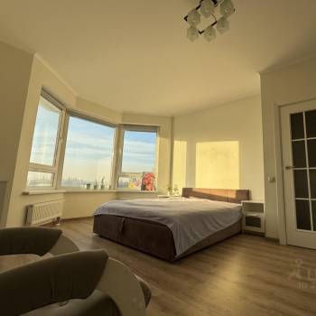 Продается 1-комнатная квартира, 36 м²