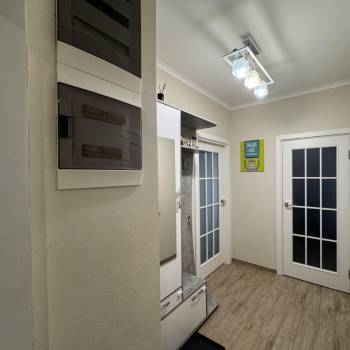 Продается 1-комнатная квартира, 36 м²
