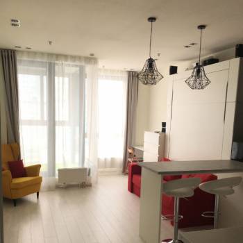 Продается 1-комнатная квартира, 32 м²
