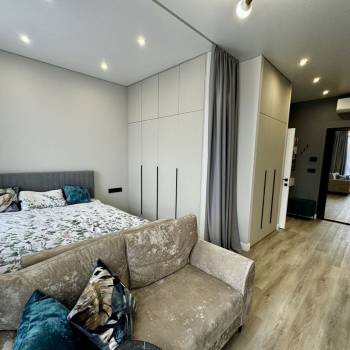 Продается 1-комнатная квартира, 28 м²