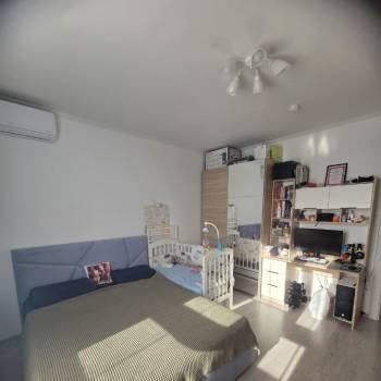 Продается 3-х комнатная квартира, 75,5 м²