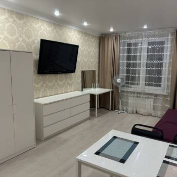 Сдается Комната, 80 м²