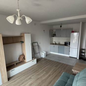 Продается 1-комнатная квартира, 40,9 м²