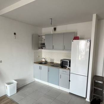 Продается 1-комнатная квартира, 40,9 м²