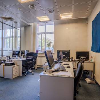 Продается Нежилое помещение, 192 м²