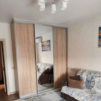 Сдается 1-комнатная квартира, 37 м²