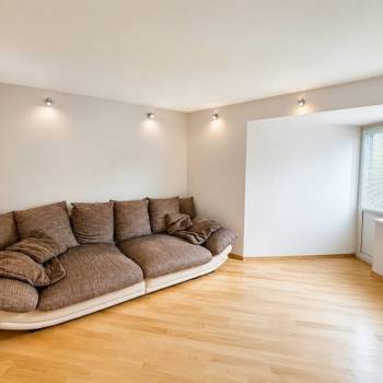 Продается 2-х комнатная квартира, 51 м²