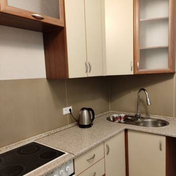 Сдается 1-комнатная квартира, 39 м²