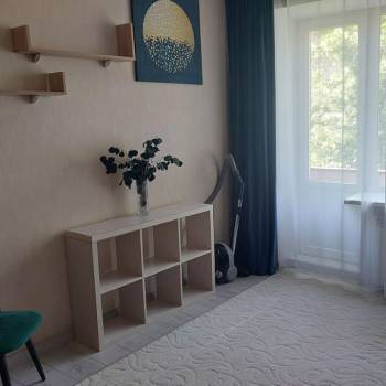 Сдается 1-комнатная квартира, 38 м²