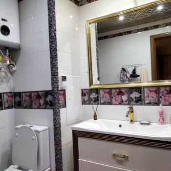 Сдается 1-комнатная квартира, 58 м²