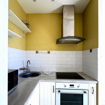 Продается 1-комнатная квартира, 40 м²