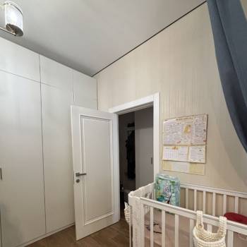Продается 1-комнатная квартира, 32 м²