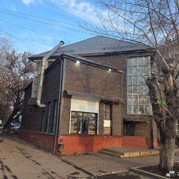 Продается Нежилое помещение, 369 м²